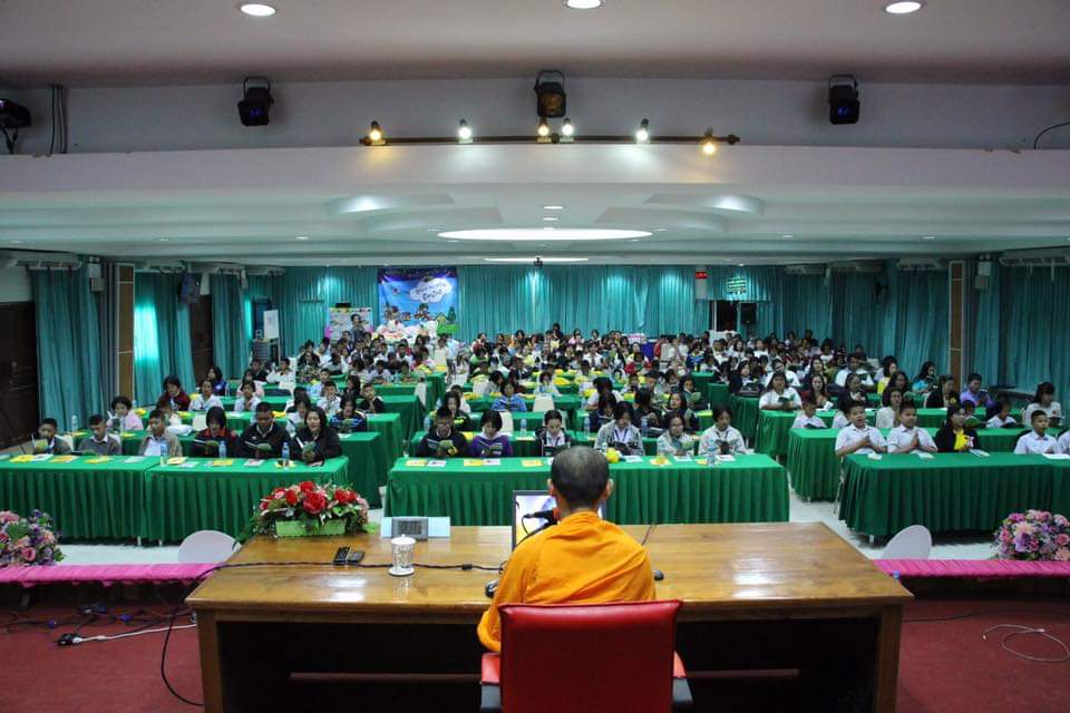 yncibs's tweet image. 🏖เด็กดี V-Star สนุกสนาน กับกิจกรรมรวมพลัง จ. เพชรบุรี 👍

เมื่อวันเสาร์ที่ 7 ธันวาคม 2562 ที่ผ่านมา ณ สำนักงานเขตพื้นที่การศึกษาประถมศึกษาเพชรบุรี เขต 2 อำเภอท่ายาง จังหวัดเพชรบุรี 

#รวมพลังเด็กดีวีสตาร์2562
#คนดีเพชรบุรี
#ศูนย์ปฏิบัติธรรมและศูนย์อบรมเยาวชนเพชรบุรี