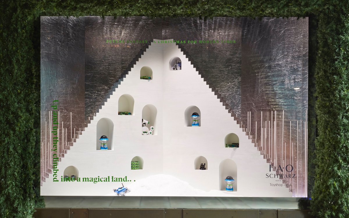 seenstudios_'s tweet photo. We kicked off the 2019 festive season by installing two Christmas displays in @Selfridges windows 10 &amp; 11 based on the theme ‘Future Fantasy’. The windows reimagined traditional fairy tales with a modern twist. Check out the windows whilst you’re doing your Christmas shopping! https://t.co/GxA7HiH6sv