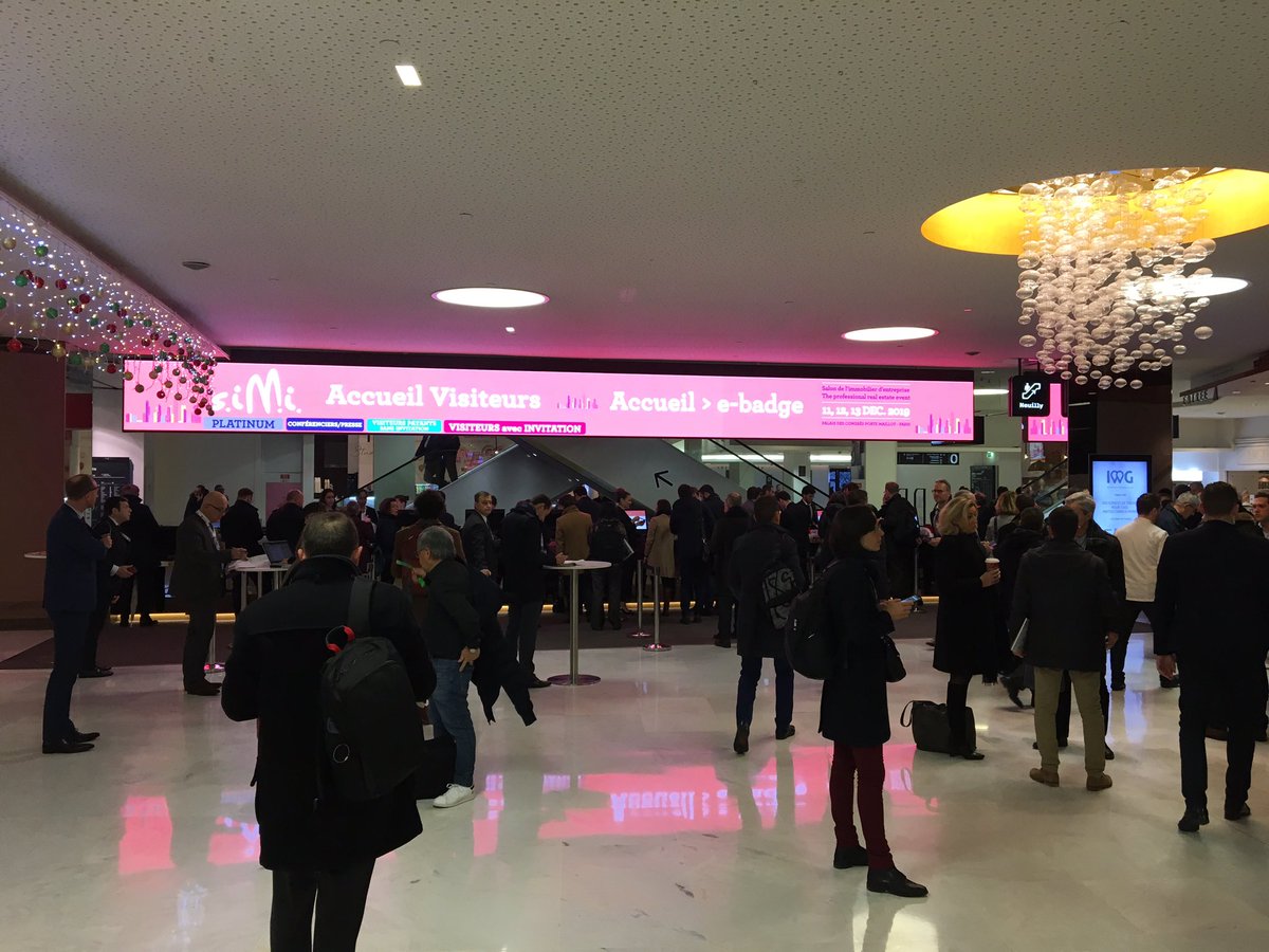RoissyDev's tweet photo. Le @salonsimi 2019 c’est parti! Retrouvez @RoissyDev et ses partenaires @GroupeADP @ParisNord2 et la #Semmy au niveau 2-E28 pour découvrir les opportunités immobilières du #GrandRoissy https://t.co/oMiDmNgNSC