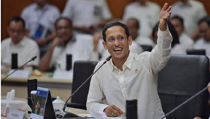 iw_news's tweet image. Jakarta, Inderawaspada - Mendikbud Nadien Makarim mengungkaan program pengganti ujian yang #Berganti #nasional #tahun #ujian inderawaspada.com/2019/12/11/uji…