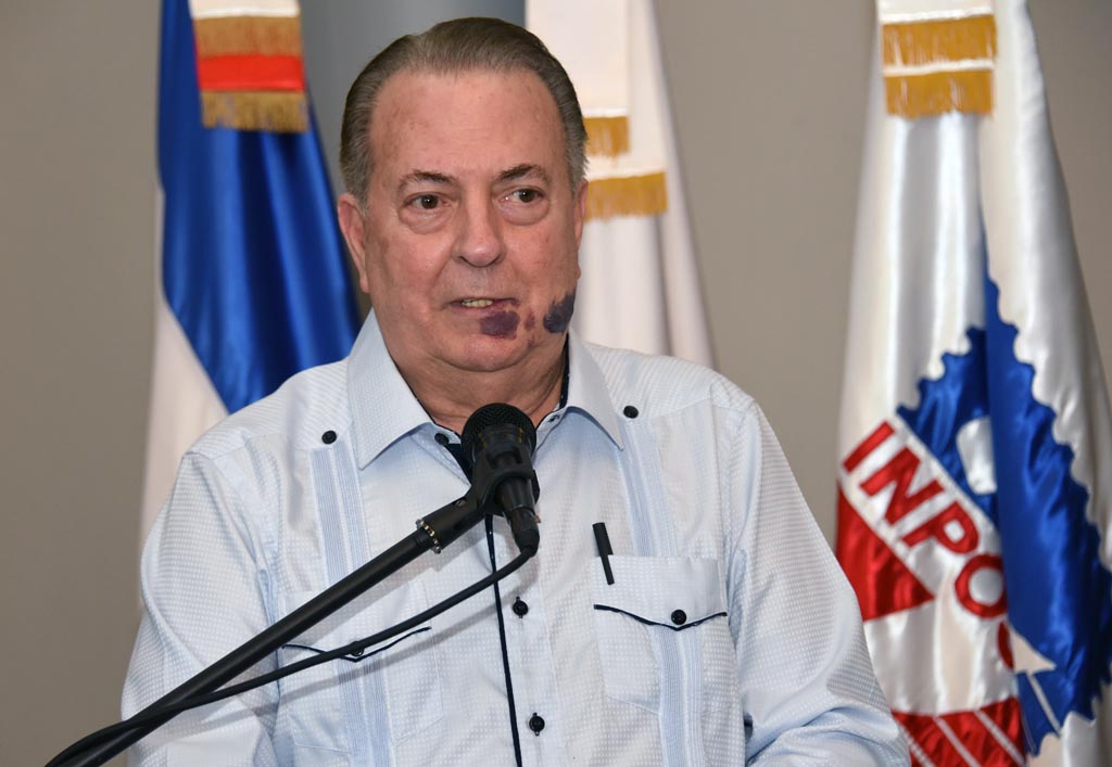 MiculturaRD's tweet photo. La actividad fue encabezada por el ministro de Cultura, Arq. Eduardo Selman y el director general del Inposdom, Modesto Guzmán. https://t.co/QvT9khynMB