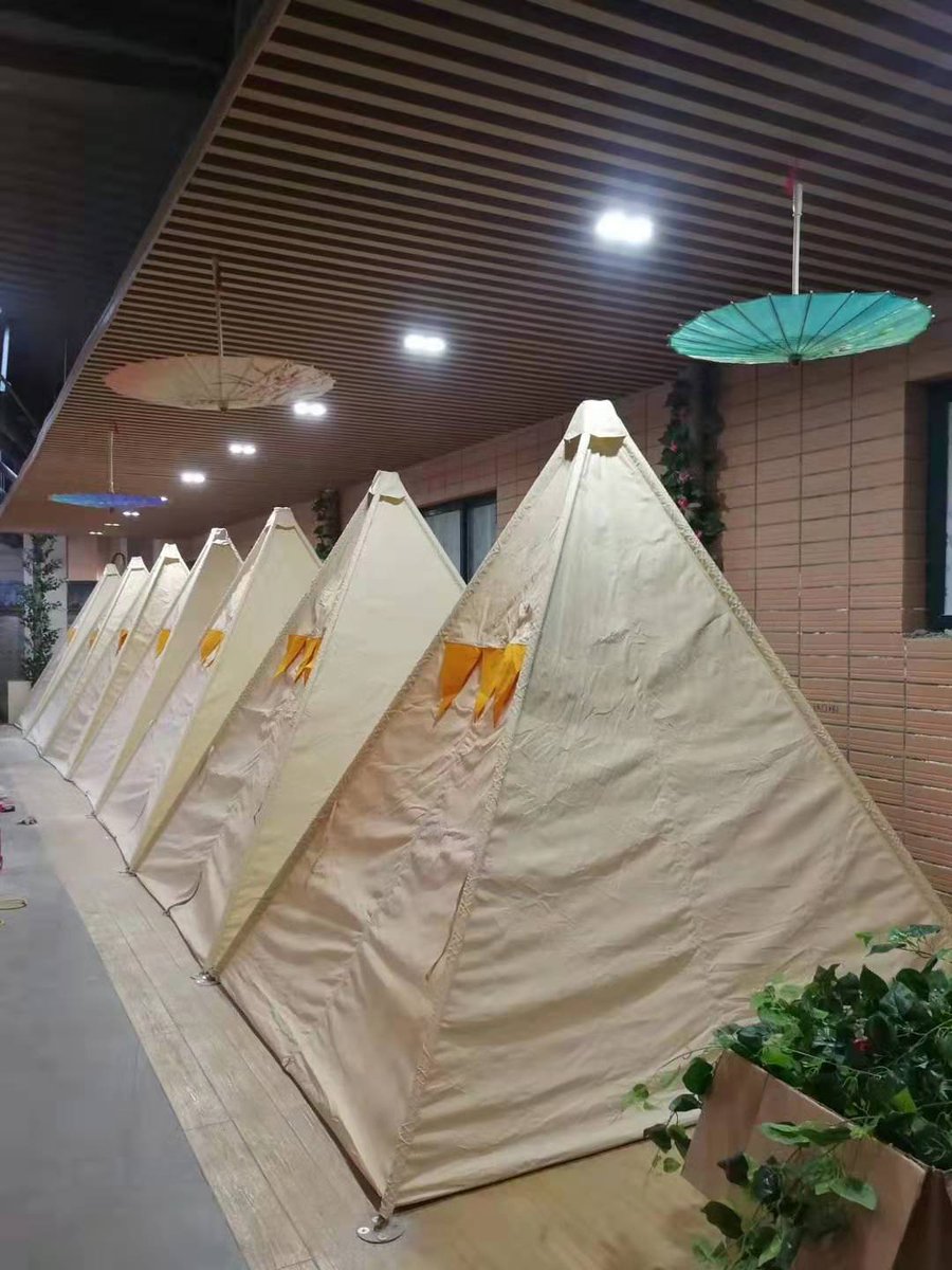 ZhangRobin4's tweet photo. cute frame tent for Christmas day and Child playing #frametent #Christmas #playtent #childtent #teepeetent https://t.co/n7szrUgpb0