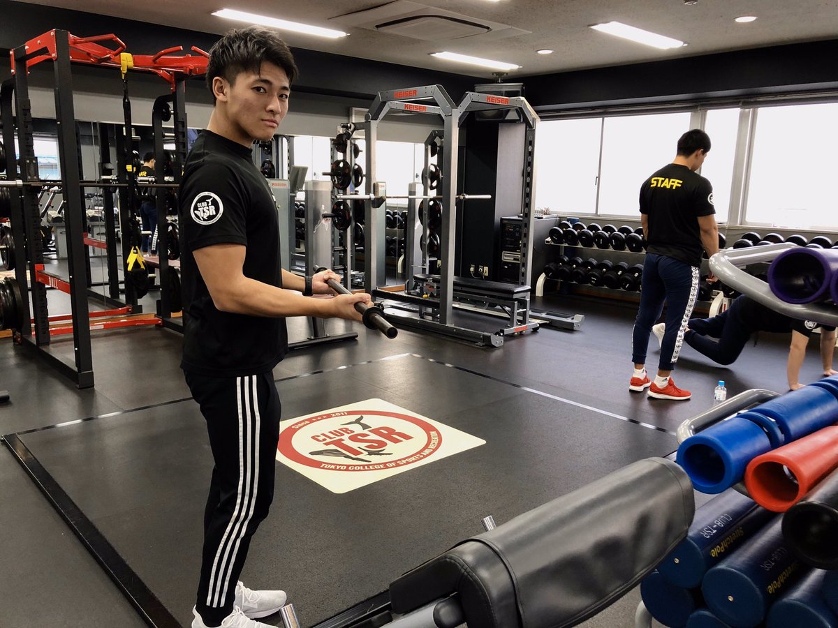 jikeitsr's tweet photo. #水曜パーソナルトレーニング
1年生もトレーナーデビューしました✨1月には先輩方から引き継げるように、日々レベルアップしています💪🏻
2年生の指導が受けられるのも残りわずかです!
たくさんの方のご利用お待ちしております😁
#CLUBTSR #tsrトレーナー #筋トレ https://t.co/MwNGRZ1Ry8