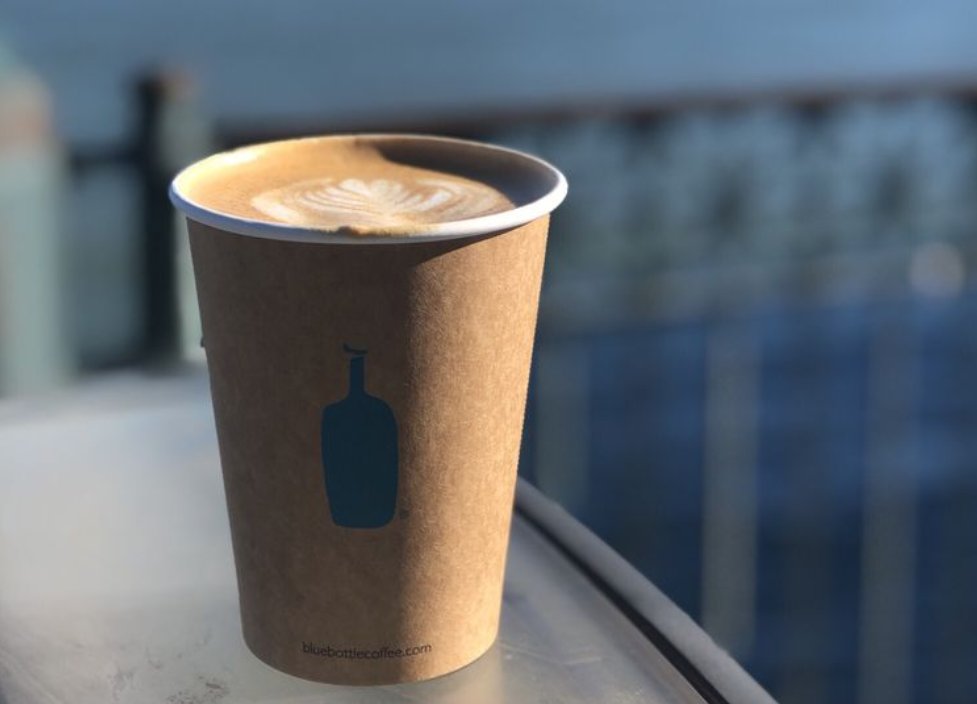Bring your mug: Some Blue Bottles will no longer use plastic or paper cups #BanSingleUsePlastic #plasticfree #bringyourown Read the acticle 👉 buff.ly/2ruZJwP