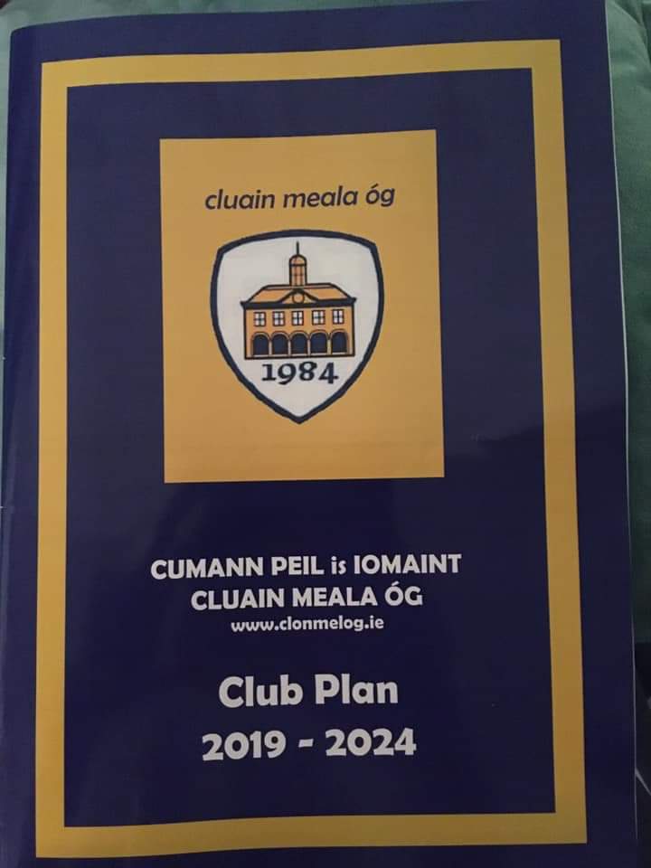clonmel_og's tweet photo. Witnessed by a large attendance, Brendan Maher, Elaine &amp; Johnny Downey launched our 5 year plan last night. #RememberJack #weareclonmelóg #Herewegrowagain @StephenGleeson_ @TippFMSport  @Pakie45 @derry_phelan00 @Anderson13Conor @laurzofitzy @Emma_Murphy01 @leah_hickey4482 https://t.co/CQ0lX1OYiV