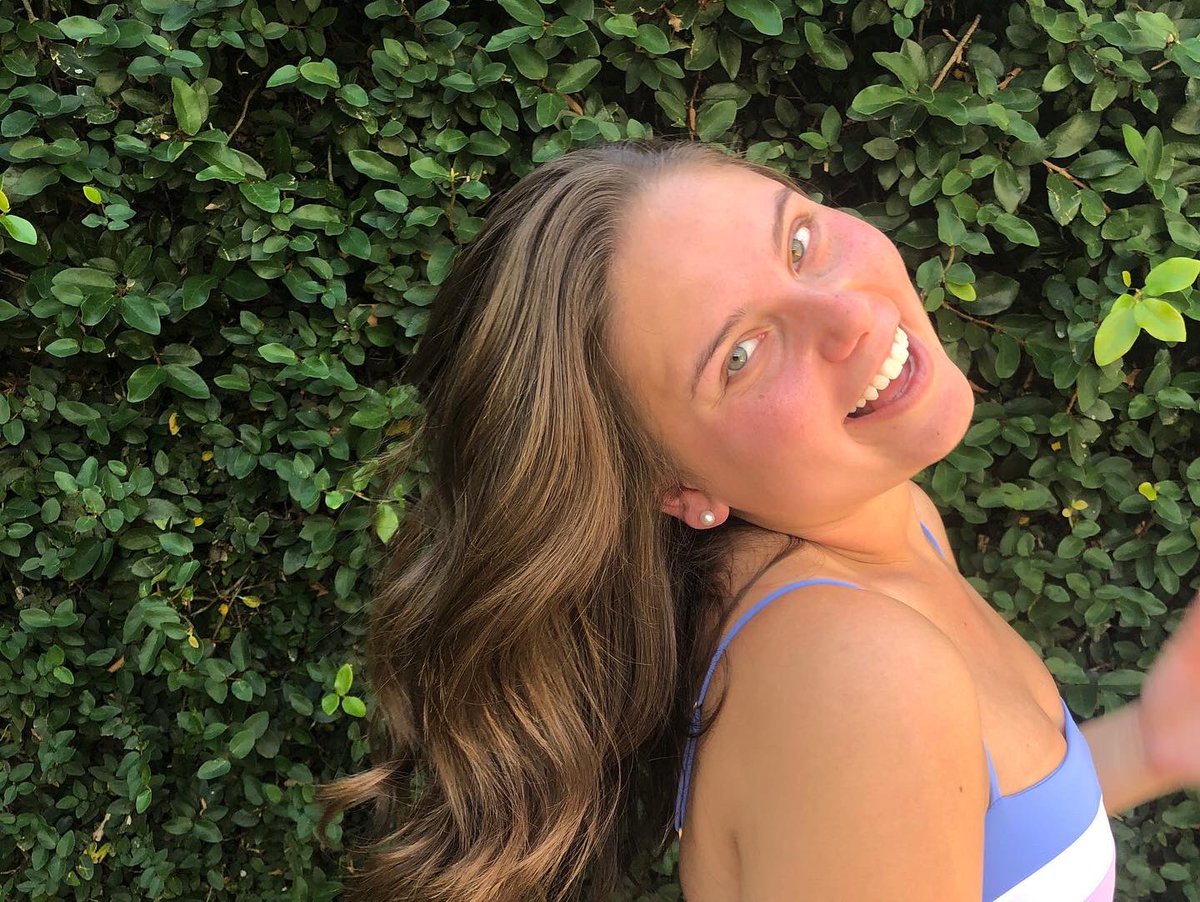 TONIGHT is the night!! Annie and Evan are graduating and tonight is their very last show with us. Come out and support these very talented (and very beautiful what the frick) improvisers!!!! We love so much Annie and Evan, and we can’t wait to throw you the BEST celebration🥳🎉🥰