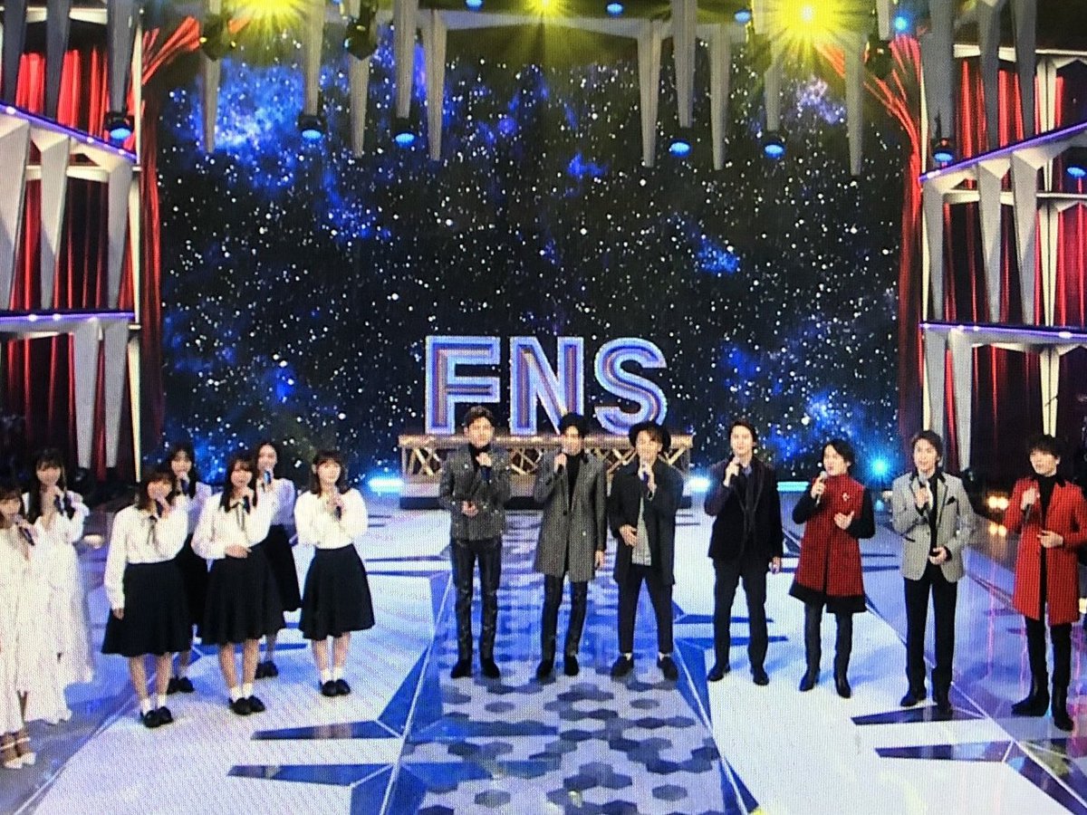 teddynoel's tweet image. チャンミン、足の長さが際立つ衣装だわ。

#FNS歌謡祭2019第2夜 
#東方神起 
#FNS歌謡祭東方神起楽しみ