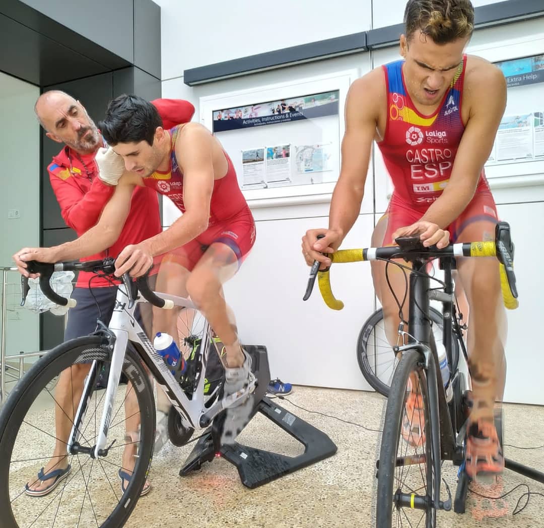 ASerratPodium's tweet photo. Concentración de @TRIATLONSP en Lanzarote, aprovechando para realizar diferentes test #prohibidorendirse 
@becaspodium https://t.co/cPx4BgaS4J