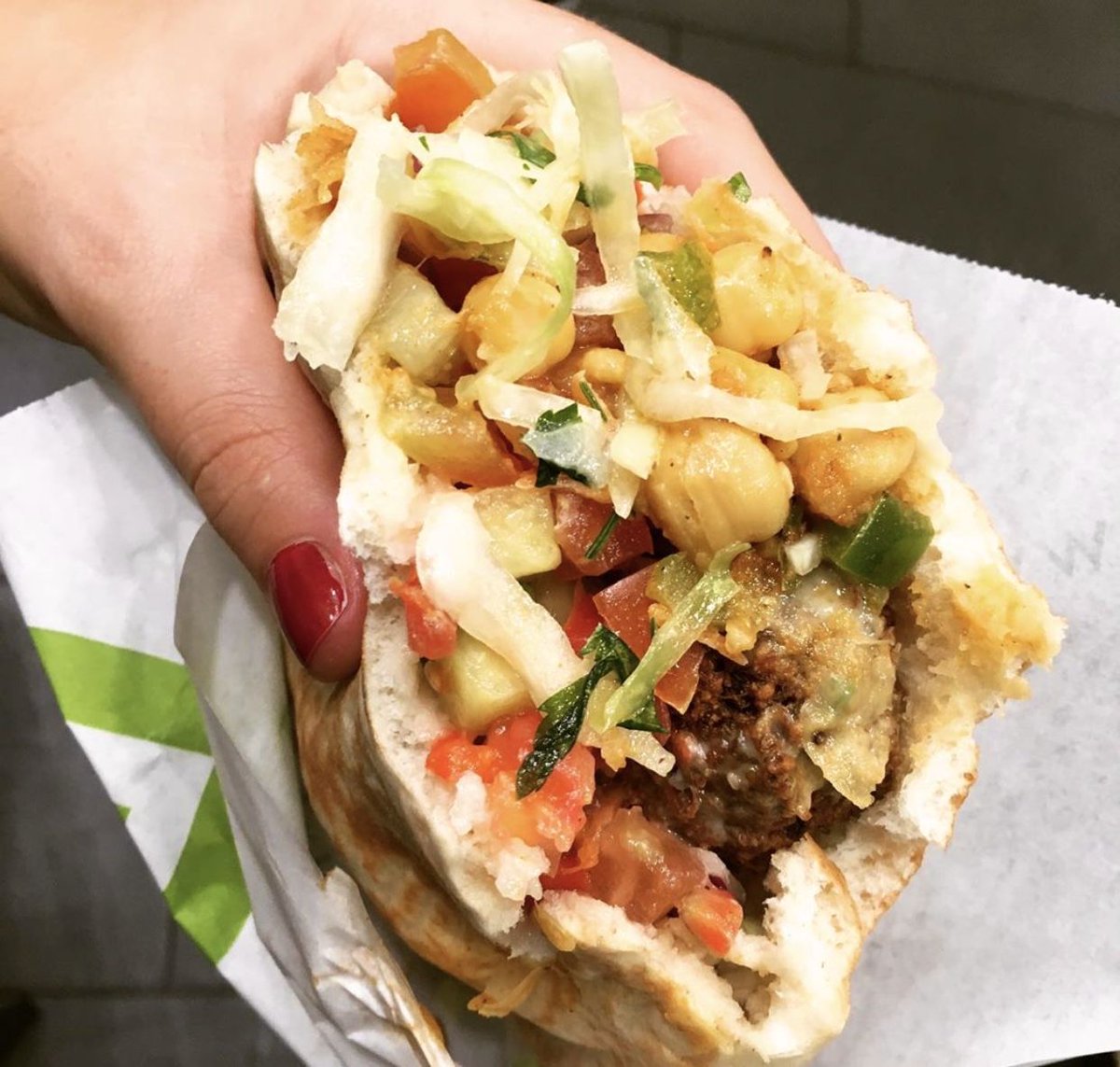 Maoz Vegetarian Are You Hungry Yet Maoz Vegan Vegetarian Healthy Veganfood Fitness Healthandwellness Yummy Lunch Veggies Veghead Falafel Amsterdam Fl Boca Delish Mmm Foodie T Co Db8y9vssso