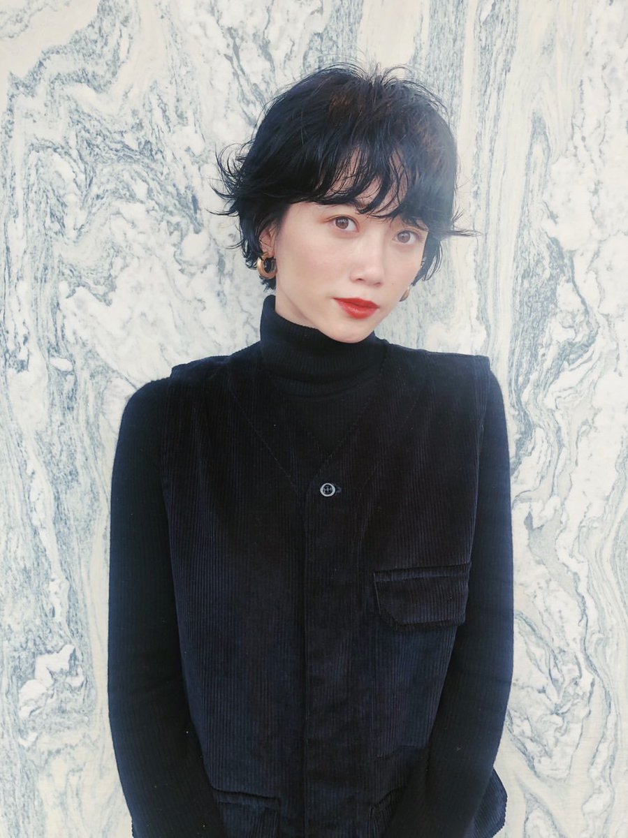 宮城舞 イメチェンしました 左美容院直後 右旦那カメラ オンオフ ヒートテック見えちゃってるし 宮城舞 イメチェンしました 左美容院直後 右旦那カメラ オンオフ ヒートテック見えちゃってるし