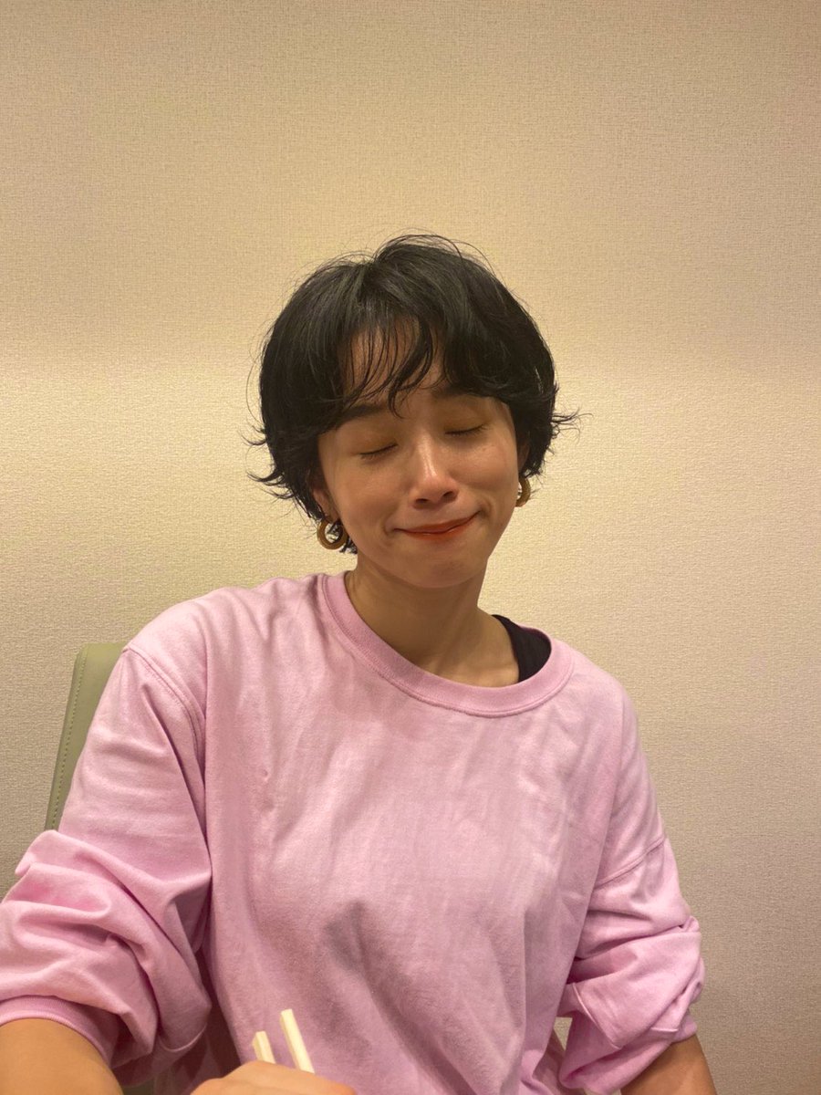 宮城舞 イメチェンしました 左美容院直後 右旦那カメラ オンオフ ヒートテック見えちゃってるし 宮城舞 イメチェンしました 左美容院直後 右旦那カメラ オンオフ ヒートテック見えちゃってるし