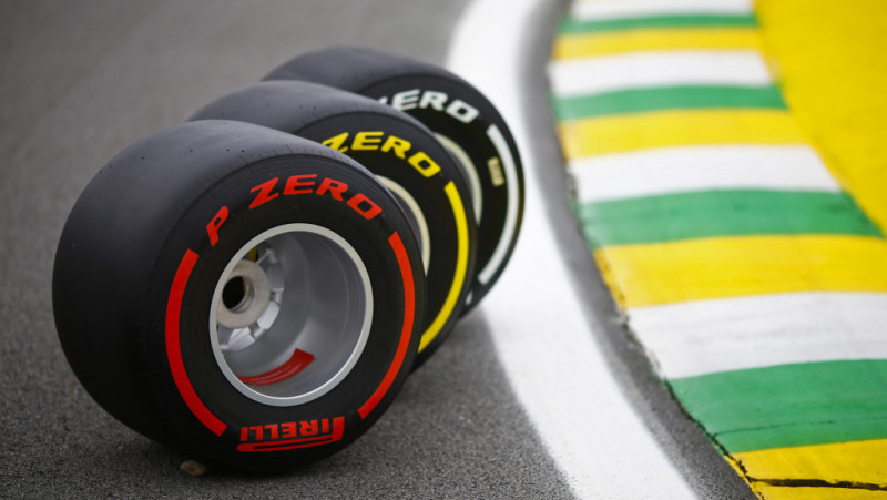 AutospectrumNL's tweet photo. Formule 1-teams stemmen allemaal tegen nieuwe banden voor 2020 https://t.co/bFkMhoCX0v #auto #autonieuws https://t.co/0AOTVN2qJa