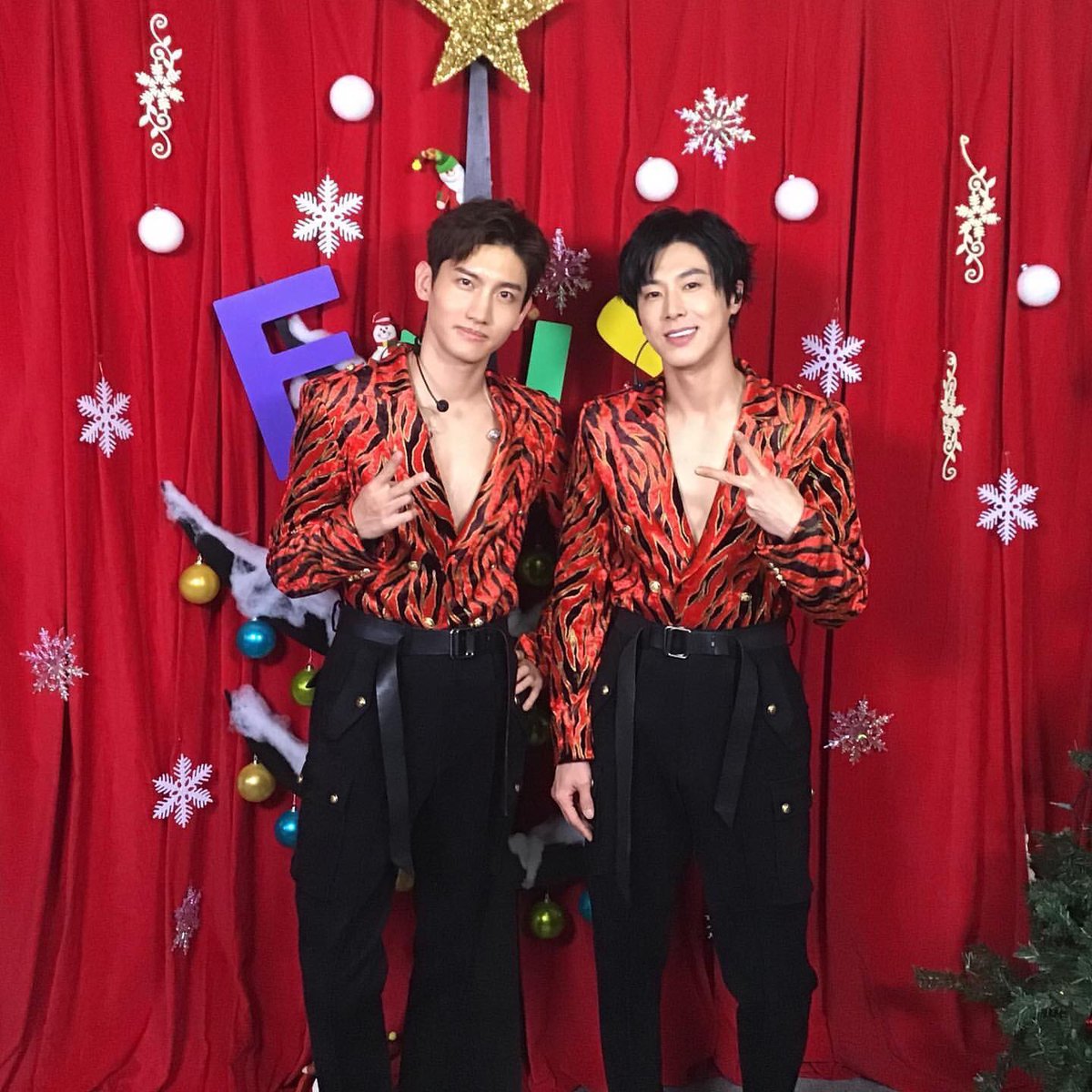 megumin39nino's tweet image. 🍓にチョコ🍫でパリパリ作ってほし〜い←
#FNS東方神起楽しみ
#FNS歌謡祭 
#東方神起
#Guiltykiss 
パフォーマンスありがとう〜〜
