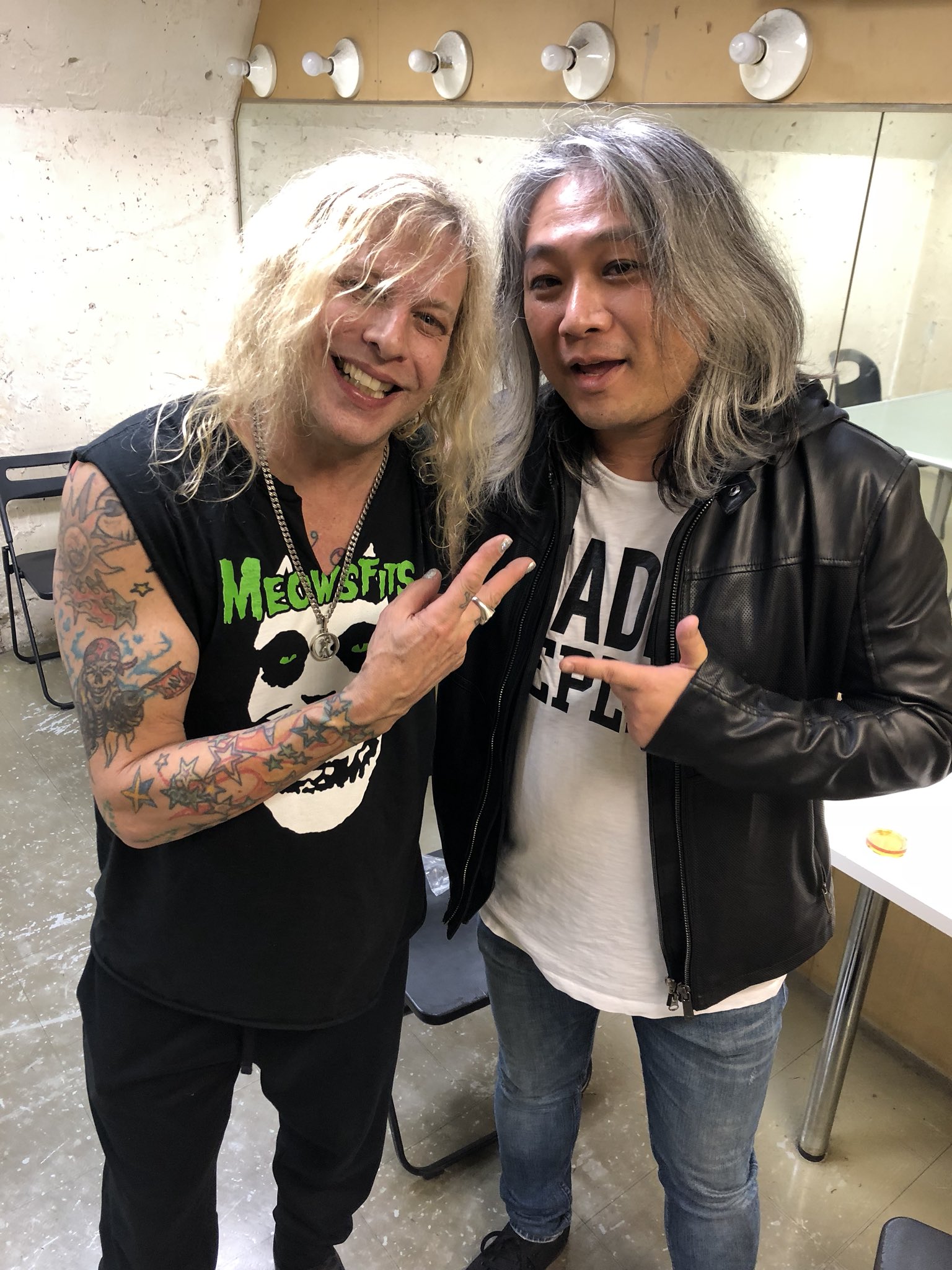 Crush40 昨日はdanger Dangerの東京公演で テッド ポーリーに会うなど Went To Danger Danger Show In Tokyo Last Night To See A Good Friend Of Mine Ted Poley T Co M0cige0idl Twitter