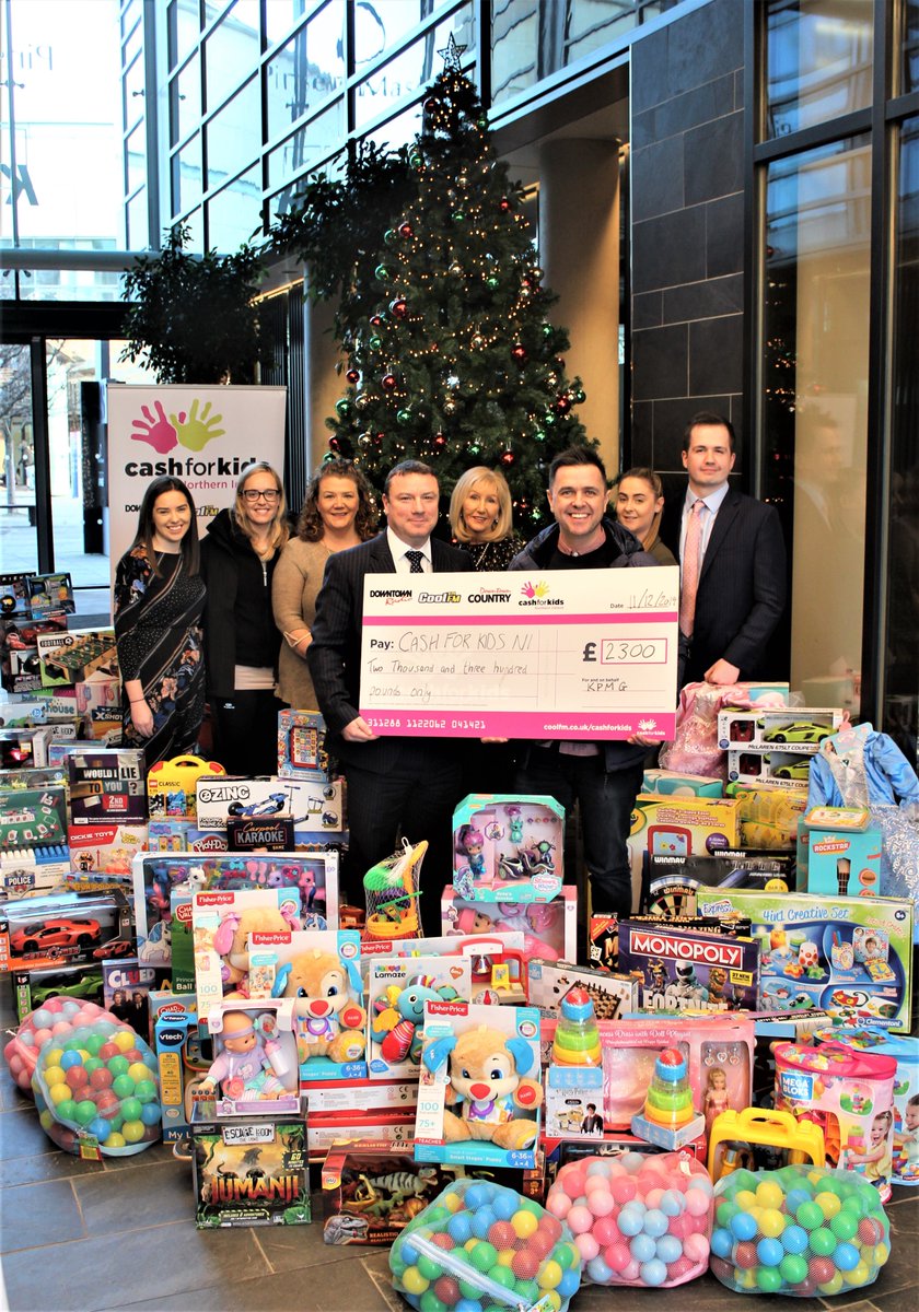 KPMG_Ireland's tweet image. Our Belfast office is proud to support @CashforKidsNI this year. Thanks for visiting our office this morning @coolfm DJ Pete Snodden.  #MissionChristmas
