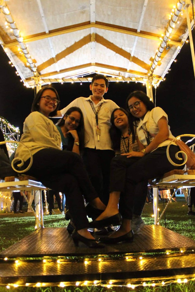thmmrqzdmp's tweet photo. I Luv thm Very Much ❤️😘 *insert abi and eka*
#btchs https://t.co/WI7UDVYnER
