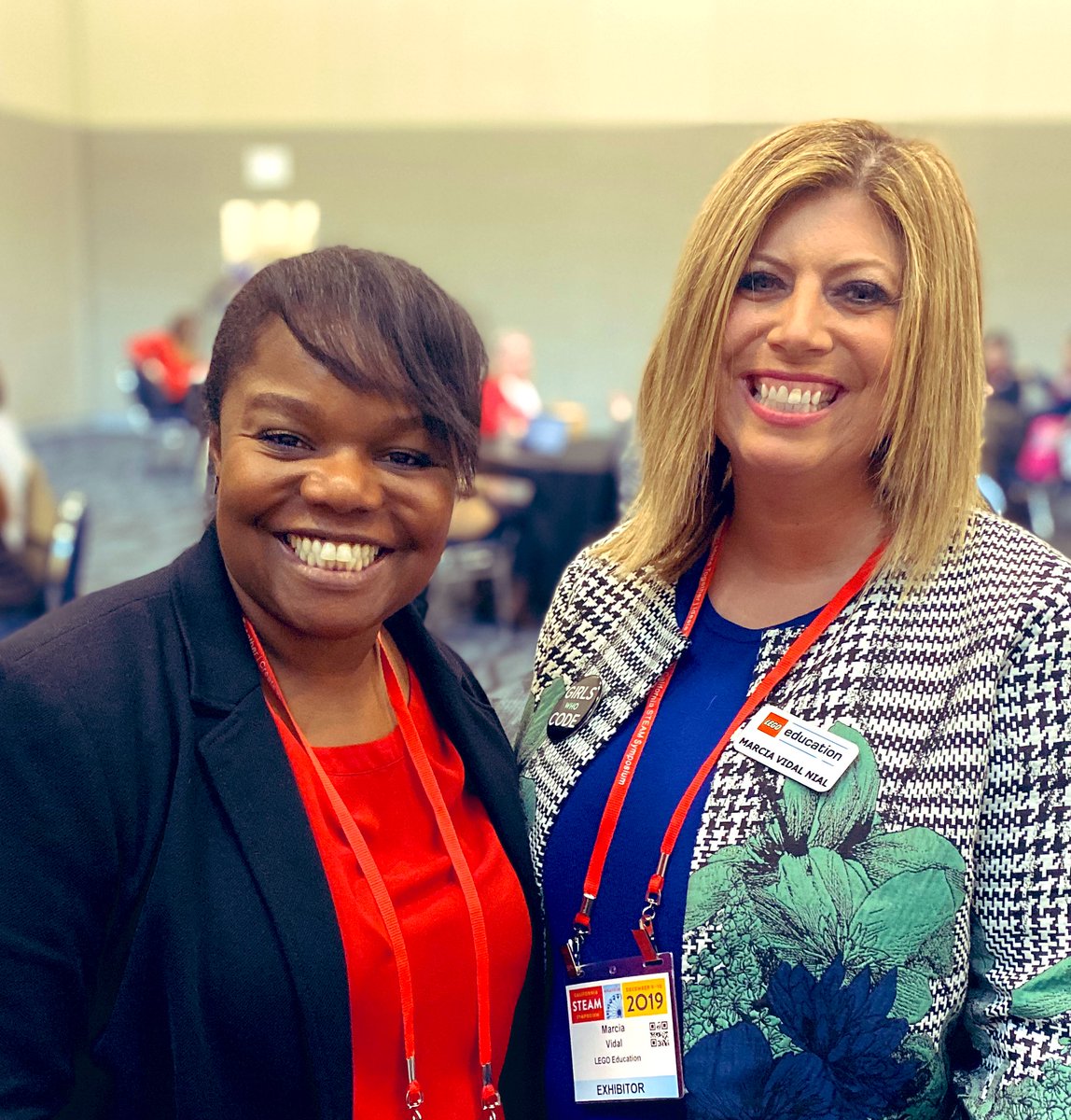 CaliRobotGirl's tweet photo. Great Reunion with @Rosanna_Ayers_ at #CASTEAM19 ! #steamtalk https://t.co/2VvkD31l2A
