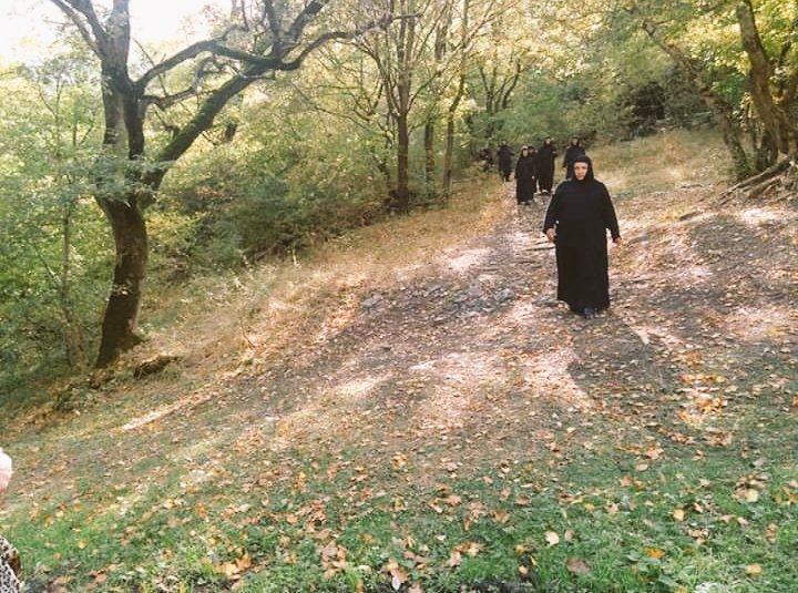 Anna_Ann_6's tweet photo. 🕎☦🕎
#Orthodox #monaster #ChristianLiving #Nuns https://t.co/1zFKOze08u
