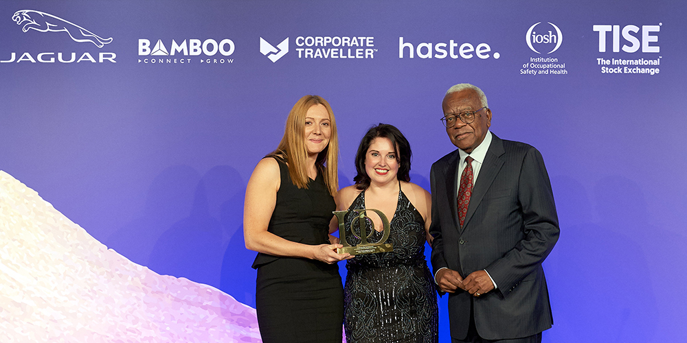 DirectorIoD's tweet photo. ‘Emotional intelligence sits at the core of a great leader,’ says Charmaine Vincent CEO of 
@BaltimoreRec and winner of @The_IoD SME Director of the Year 2019: https://t.co/AR60SjqnBU https://t.co/KqpKdCF4wv