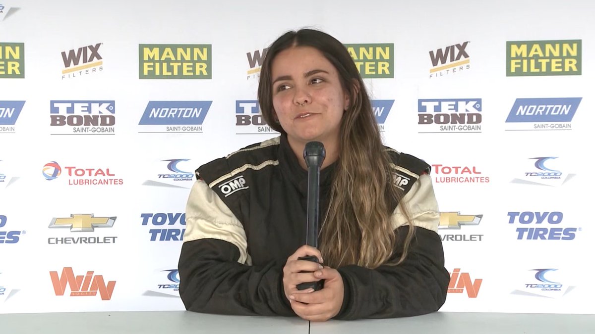 tc2000colombia's tweet photo. Video: La bogotana Paula Russi, hija del exprimentado Pavel Russi, cerró su primer año en el TC Junior con un fantástico Top 10 en la general. Aquí sus conceptos. #TC2000co https://t.co/lothdqYBDW https://t.co/IOjEXDcAam