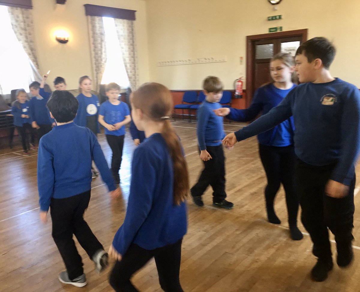 hackforthschool's tweet image. 20 minutes into our Polar Express Workshop and we have been told our performance skills are worthy of the West End 😀 Thank you Jenny @OneDayCreative #mixedageteaching #confidentpupils #PEDance #PrimaryRocks