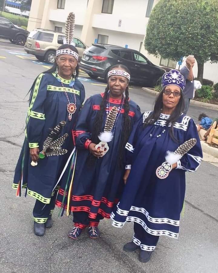 sugabear205's tweet image. #aboriginals #Indigenous #coppercolor #notNegro #1828definitionofanAmerican #black #notBlack