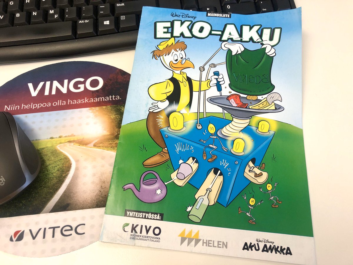eijatoi's tweet photo. Työpöydällä tänään EKO-AKU😊 jos kerran Aku oppii oppii tekemään oikeita ratkaisuja, niin kuka tahansa oppii https://t.co/CTCpwCv6cO