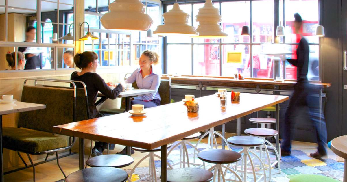 Are you a #RestaurantManager ready for a new challenge? Join <a href="/thezhotels/">The Z Hotels</a>, #Holborn. As Restaurant Manager running the hotel's F&amp;B operations, you will have a great work ethic and genuine passion for hospitality. bit.ly/2E9lLYB work hard, have fun, make a difference #jobs