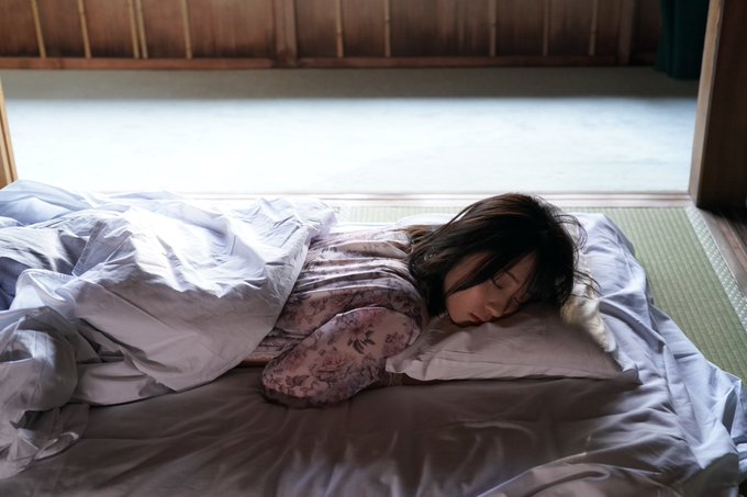 コスプレイヤー伊織もえのTwitter自撮りエロ画像30