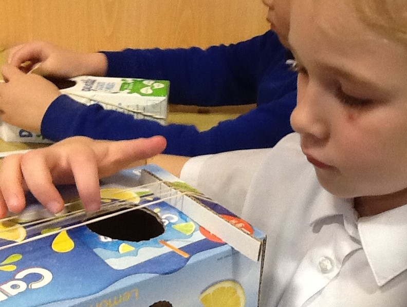 MrFuentesNMPS's tweet photo. We built string instruments yesterday in #technology - Expect some untuned jingle-bells singing 😅 @NiddrieMillPS #STEM https://t.co/rberLvunrp