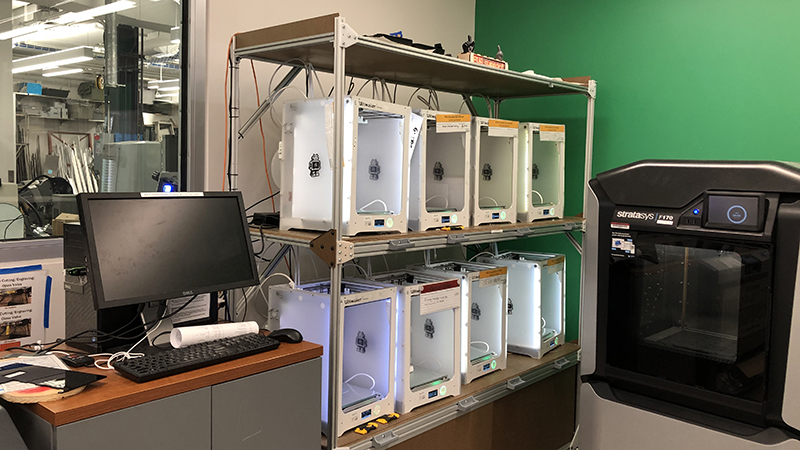 3D printers in an office area