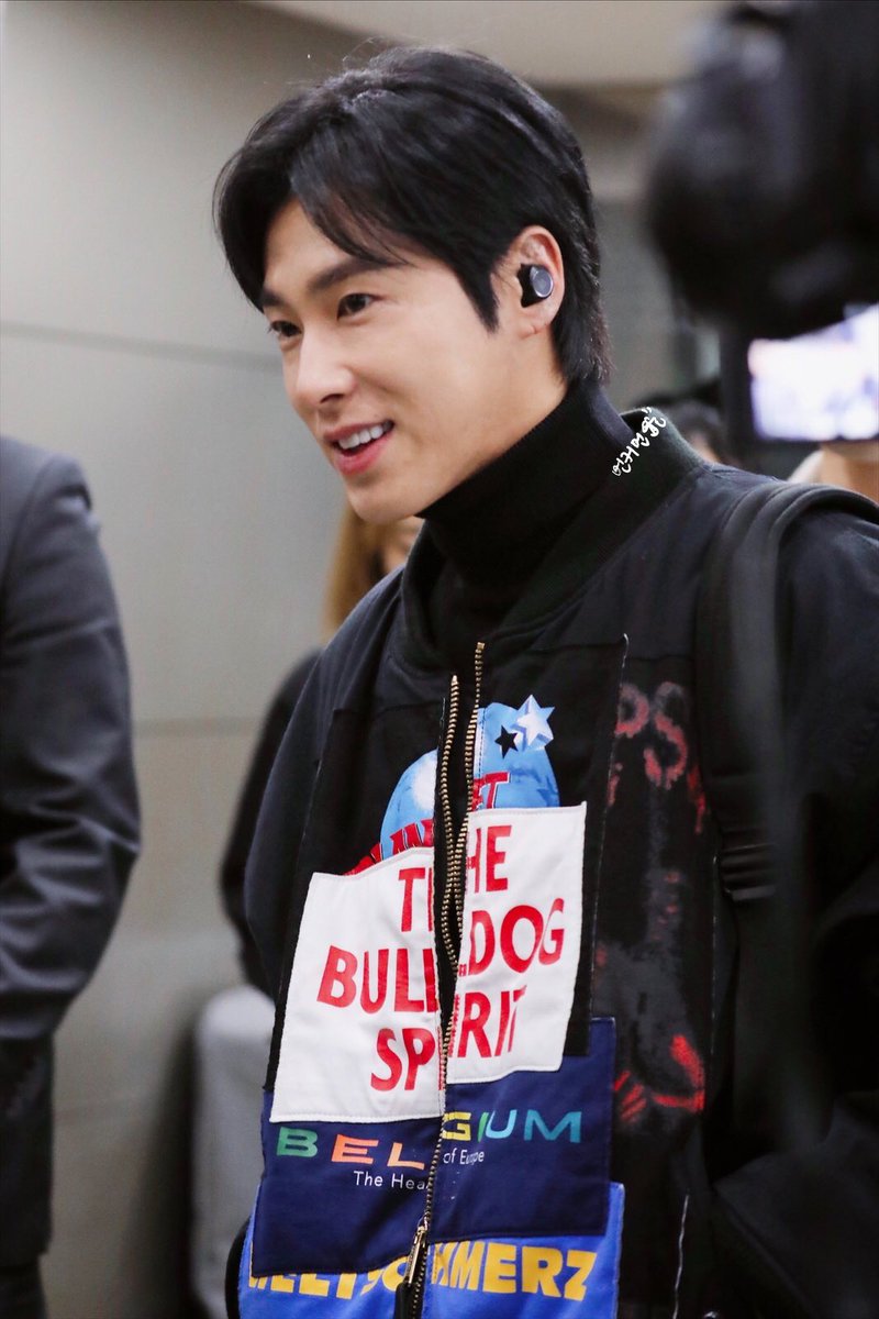 moon99107831's tweet image. 日本のテレビで滅多に見れないユノのパフォーマンスがもうすぐ見れるってすごいことだよね👏👏👏👏
#FNS歌謡祭東方神起楽しみ

#ユノ
#ユンホ
#yunho