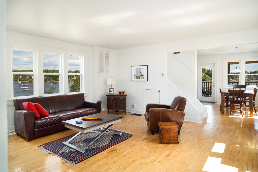 RED HOT LISTING OF THE DAY

Happy #WaterviewWednesday! 

10310 St. Margarets Bay Road #HubbardsNS
MLS® #201920648
$649,000

Intrigued? Contact RDR's Phil Slauenwhite: 902.579.7445, phil@reddoorrealty.ca

More photos, details: reddoorrealty.ca/listings/detai…

#novascotia #icouldlivehere