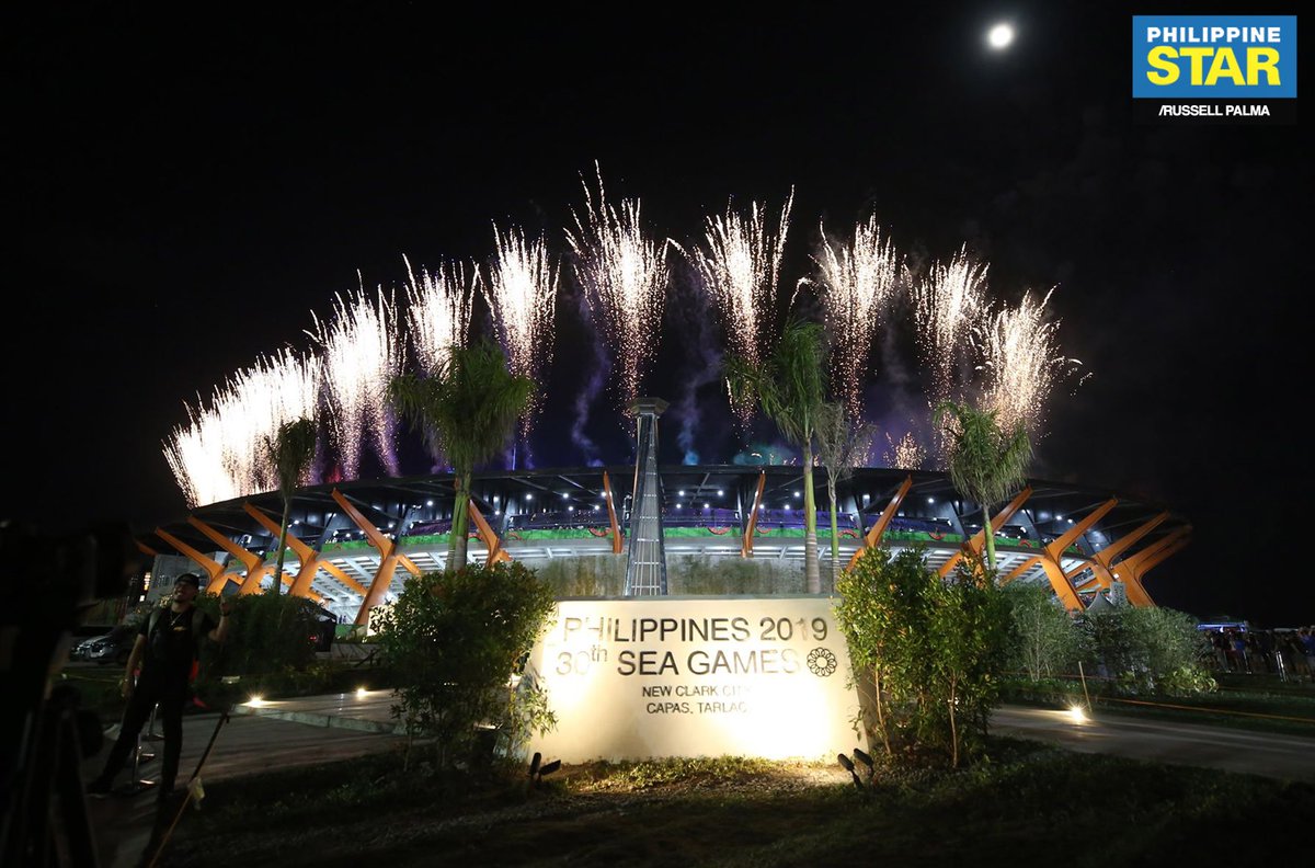 ONE News PH (@onenewsph) on Twitter photo 2019-12-11 12:46:45 The Philippines caps off its hosting of the #SEAGames2019 with a star-studded closing ceremony followed by a fireworks display at the New Clark City stadium on Wednesday 🎆🇵🇭 (via @PhilippineStar) #SamaSamaSaSEAGames The Philippines caps off its hosting of the #SEAGames2019 with a star-studded closing ceremony followed by a fireworks display at the New Clark City stadium on Wednesday 🎆🇵🇭 (via @PhilippineStar) #SamaSamaSaSEAGames