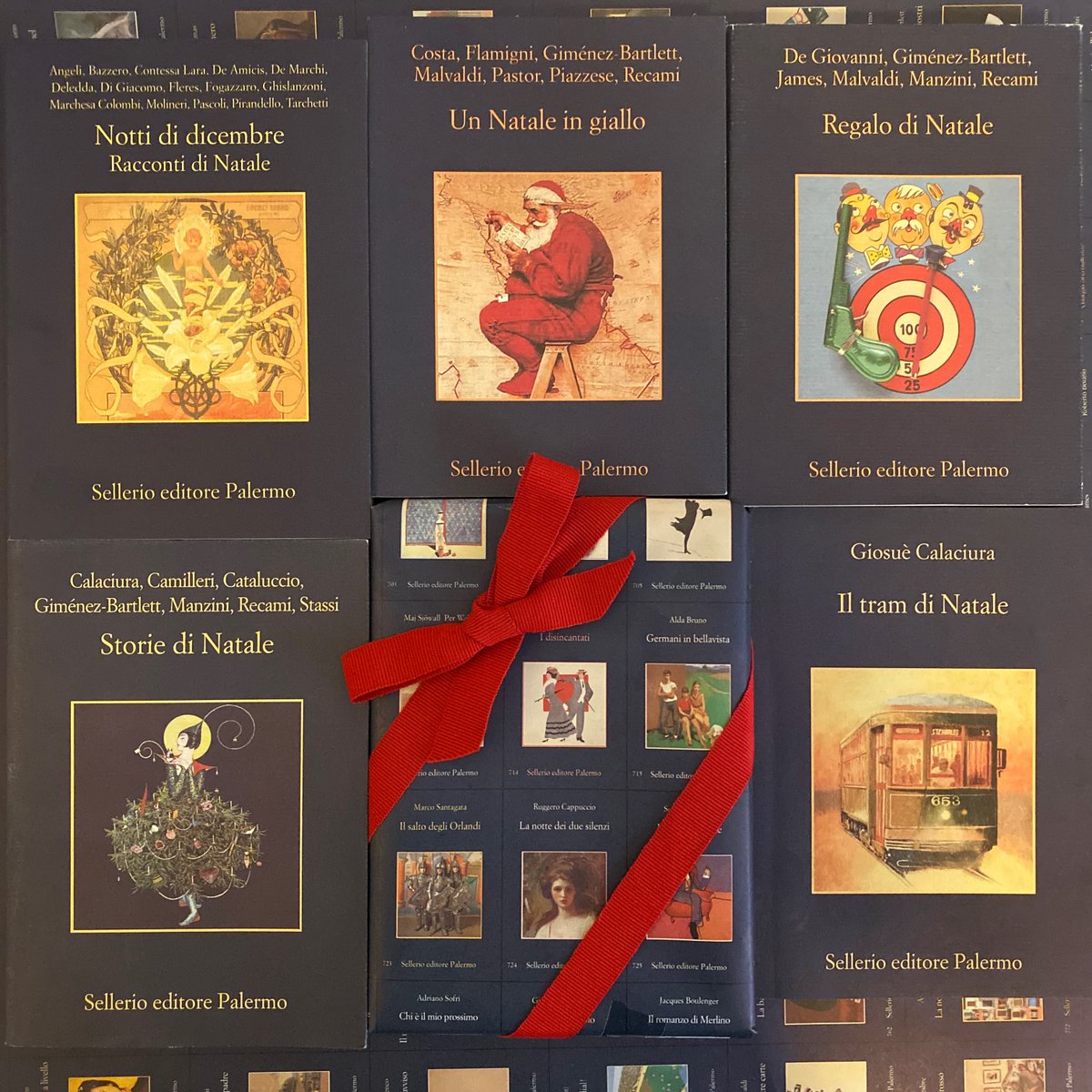 sellerioeditore's tweet photo. Il #Natale diventa il palcoscenico perfetto sui cui far muovere i personaggi di una nuova storia. Da “Notti di dicembre. Racconti di Natale” che mette insieme alcuni grandi scrittori classici alle antologie pensate per i detective di casa Sellerio. #nataleblu #sellerio https://t.co/dXFFs1hoCX