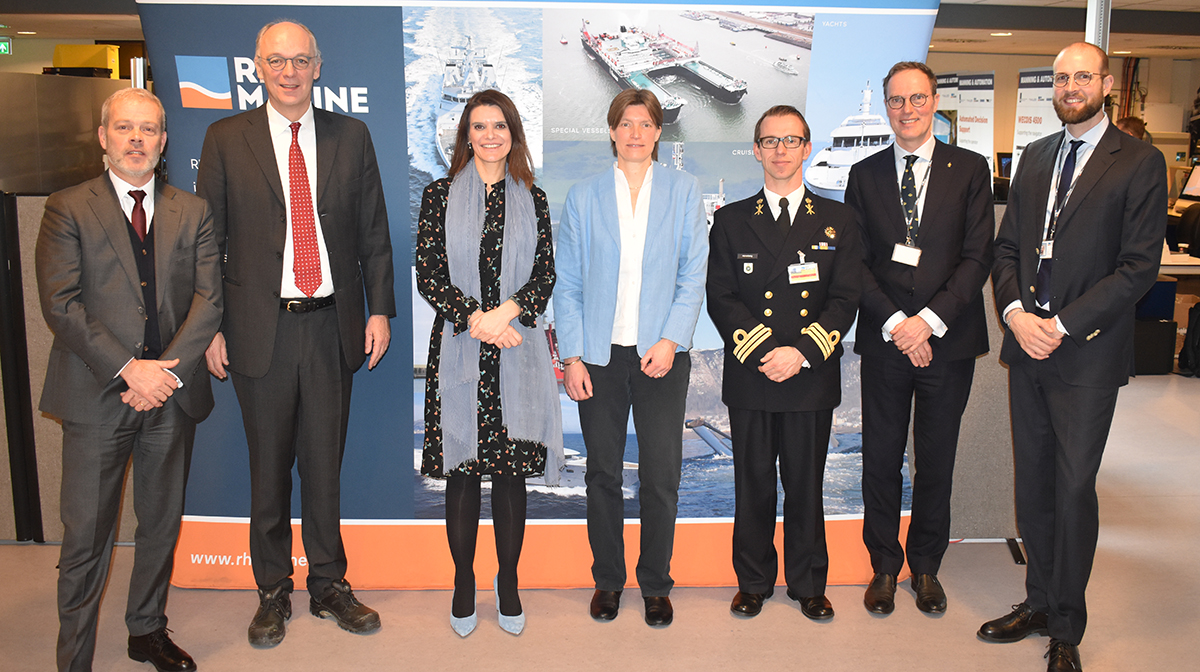 Today, the State Secretary for Defence Ms. <a href="/Barbara_Visser1/">Barbara Visser</a> visited RH Marine. The delegation of the State Secretary was introduced to various projects and innovations for the Royal Netherlands Navy. Read more here: bit.ly/2YFwljr