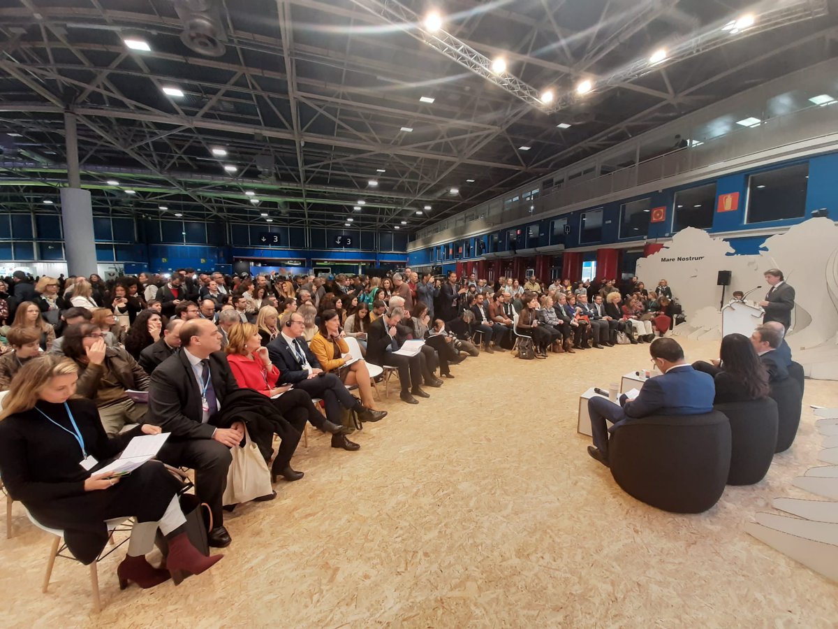 GlobalTaskforce's tweet photo. Putting the people and the planet at the forefront of our actions through multi-stakeholder partnerships and joint policy making processes.
Don't miss the High-Level Dialogue of Local Governments for #ClimateChange now at #COP25 ‼️
#CitiesAreListening #Local4ActionNow https://t.co/FZZvZ8umdq
