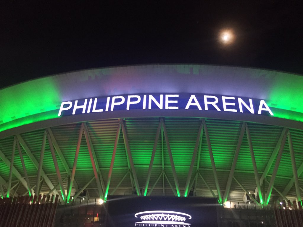 marletds's tweet image. Here we go. 💚
#SmartU2TourPH #SmartMusicLive #LiveYourAnthem #joshuatreetour2019
