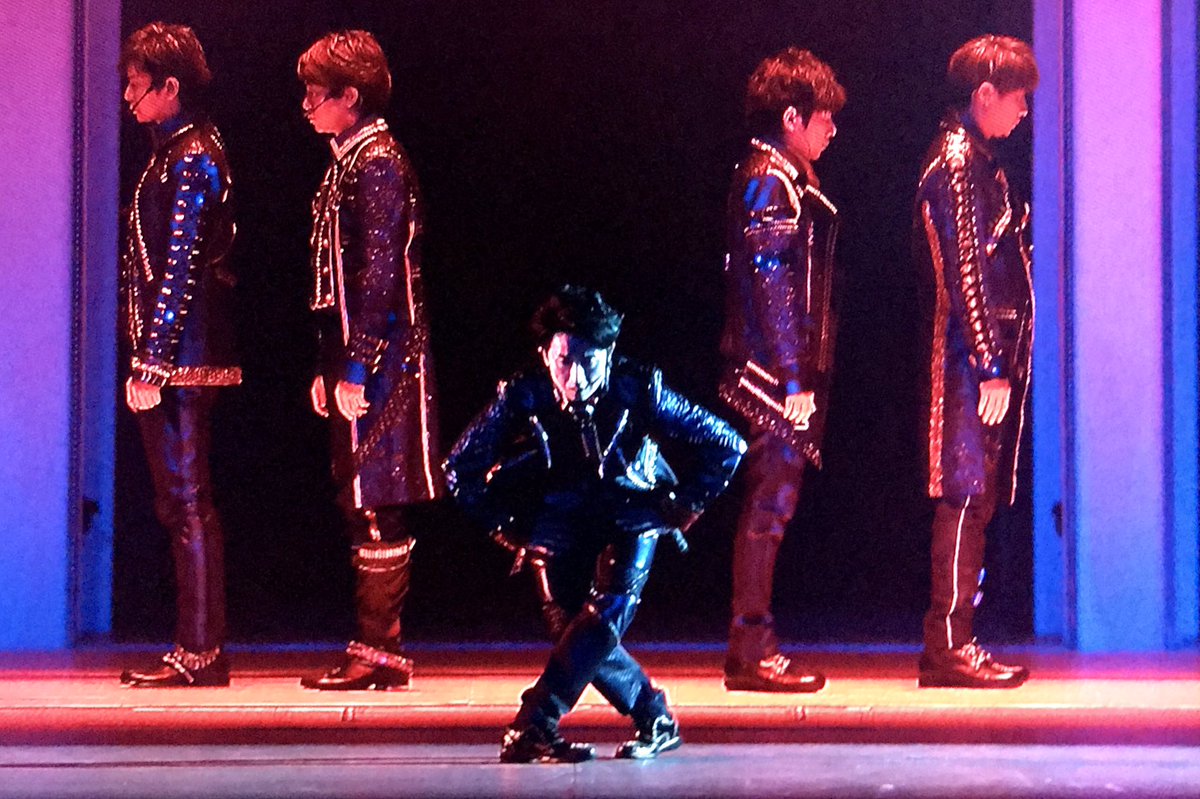 Tatiy180 12月11日は タンゴの日 Two To Tango 足の柔軟性 手のしなやかさ どこで止めても細やかで綺麗なの ずっと妥協せずどこまでも追求した成果が溢れてる 大野智