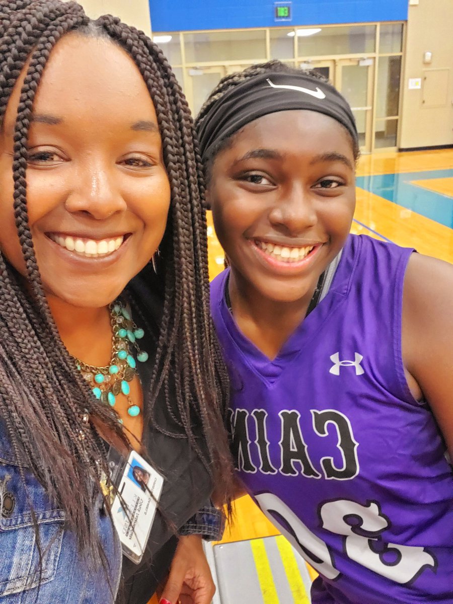 So happy that this sweet former student of mine invited me to see her play at Klein High yesterday! She was a Bearcub before she became a Bulldog ♥️ <a href="/UlrichKISD/">Ulrich Intermediate</a> <a href="/KlebKISD/">Kleb Intermediate</a> #ItTakesAVillage