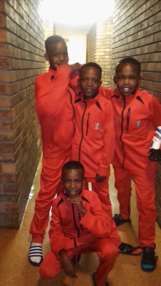 SCArsenal2's tweet photo. We happy 4 the exposure that @VolkswagenKlerk has afforded us 4 participation at @vwjuniormasters 2019 facilitated by @forwardzone. We happy 2 have seen @Simphiwe_Dludlu @DeanFurman14 our @Masandawana &amp; @Banyana_Banyana keeper @andile16sticks_  @VWSAnews @VuyaniJoni @volkswagen https://t.co/hx5wPTZnyO