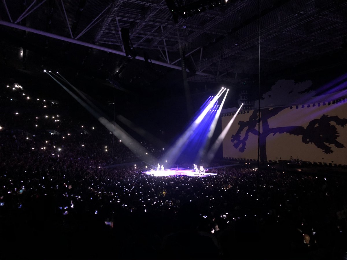 LiveSmart's tweet image. “It took us 4 decades to get here.” Welcome to Manila, @U2! #SmartU2TourPH #SmartMusicLive #LiveYourAnthem