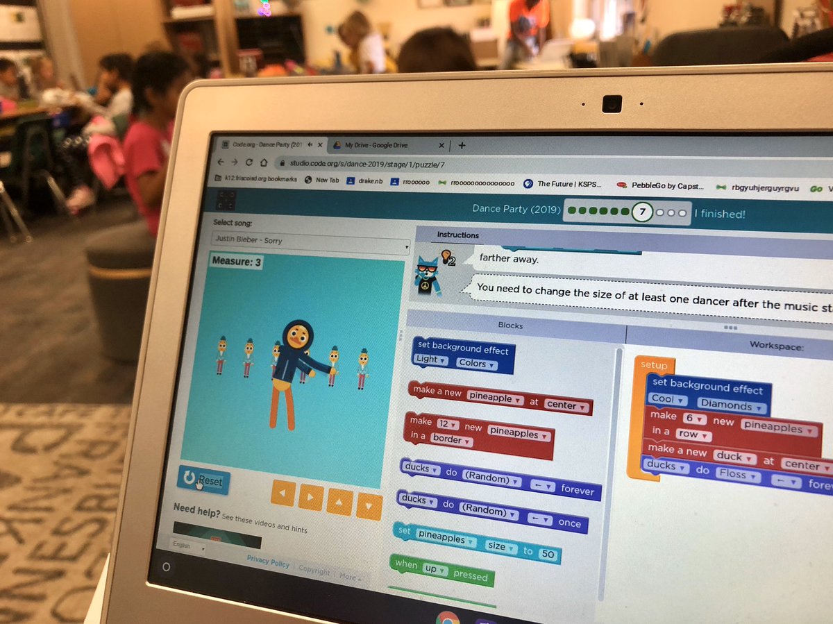 aTeacherinSC's tweet image. Thanks @edtechsavy for visiting during #HourOfCode yesterday to #Teach us how to #BlockCode! We #Loved it &amp;amp; can’t wait to #Learn more! Proud of these kiddos for analyzing algorithms, problem solving &amp;amp; eagerly saying #Yes to a new #Challenge! #FriscoFutureReady #OurFISDStory