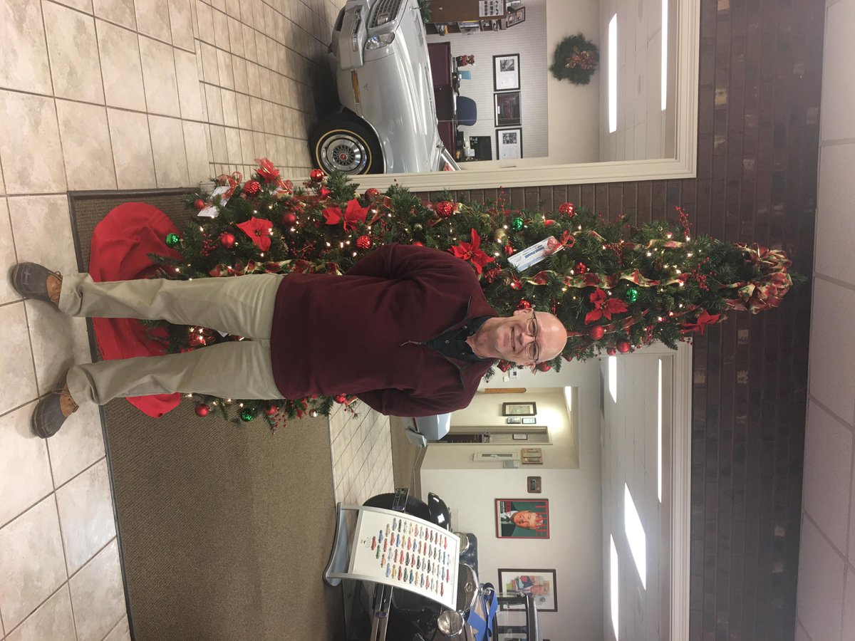 StuartPowellFLM's tweet image. Join us in wishing our Service Department Manager Bill Johnson a Happy Birthday! When Bill is not helping the Service team you can find him on the lake fishing! Thanks Bill for all that you do, Happy Birthday!! #HappyBirthday #AnyMake #AnyModel #StuartPowell