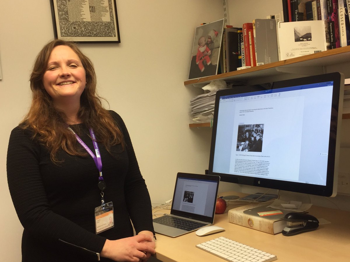 MarianSOTL_UCC's tweet photo. Lovely to see @juliannenyhan in her own setting this morning here @UCLDH . She is a graduate of @UCC history but also, proudly, of our @UCC_CIRTL Accredited Programme. Great to have connections here too with @UCL_teaching after our successful #learningconnections19 https://t.co/c5QdDKLjYu