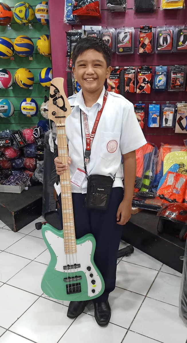 powerplayms's tweet photo. Electric guitars and basses; acoustic and electronic drums --- meron nyan sa #POWERPLAY. 

Tara na at mag #ChristmasShopping sa branch near you!

SM Cherry Antipolo 
Ayala Feliz
Ayala Marikina
Sta. Lucia III
Riverbanks

We accept cash, credit card, and #HomeCredit.👍 See ya! https://t.co/1oTkHUYYYw