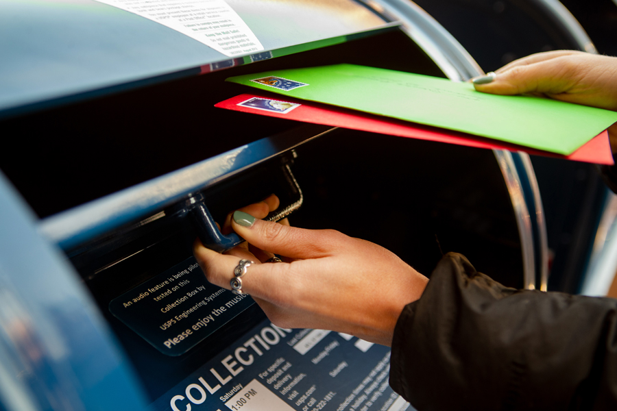 USPSCorpComm's tweet image. Mailing holiday greeting cards? USPS offers a variety of secular and religious stamps in-store or online at usps.com/stamps #HolidayStamps