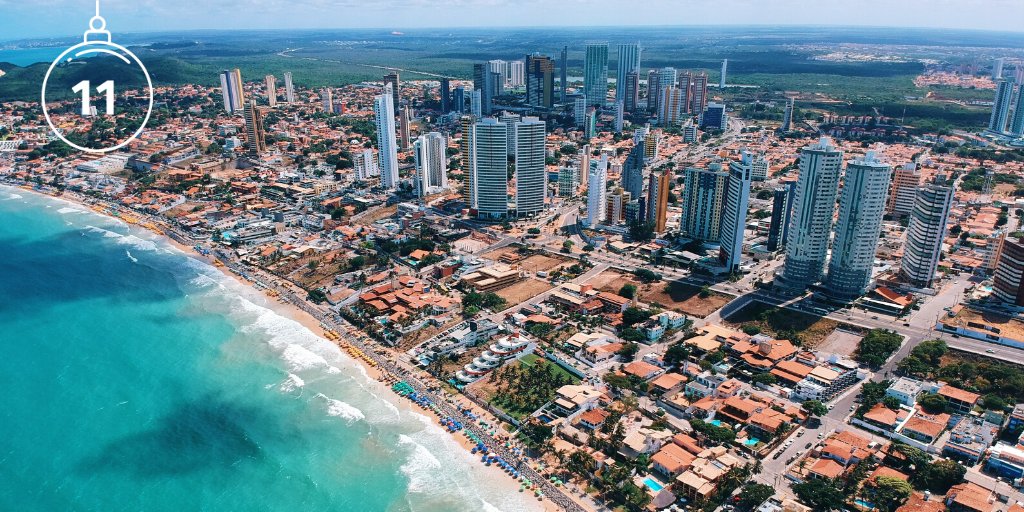 Beach life 🤝 City life

📍 Ponta Negra, Brazil

#CountdownToChristmas