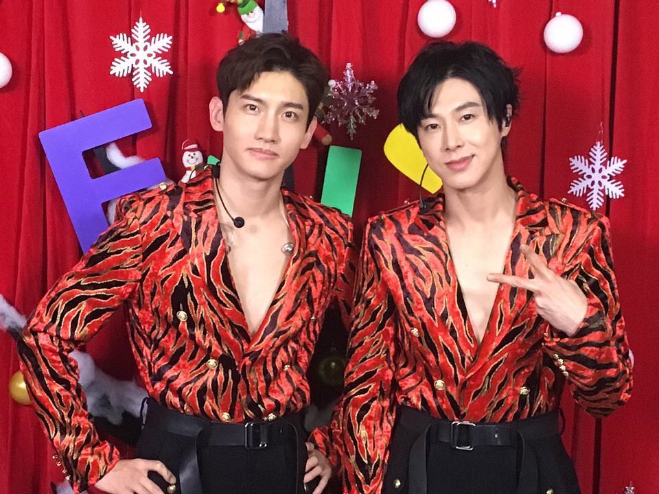 harumin26218's tweet image. こんなに楽しみにした、地上波のテレビ番組久しぶりだわ！
ありがとうございます✨
#FNS歌謡祭
ありがとうございます✨
フジテレビ！
今後とも、うちの2人をよろしくお願い致します！
ってBigeastは、思っています。

#東方神起
#FNS歌謡祭東方神起楽しみ 
#toho15th #XV #Guilty