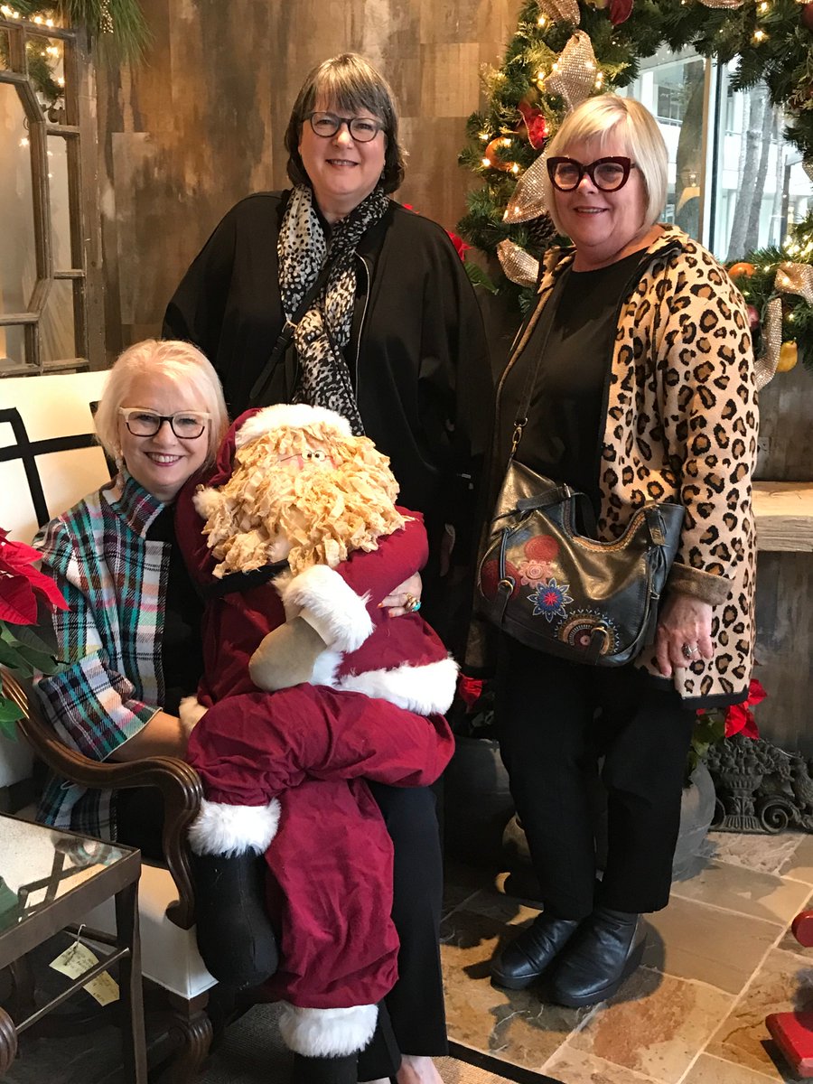 tkpleslie's tweet image. I had a FUN day yesterday at the @HouDesignCenter with my friends, interior designer &amp;amp; blogger extraordinaire @Carla_Aston, on the L behind me (I am seated w #Santa),and Ilse Benard, a client of mine this yr. + interior designer who is just learning my #DesignWealth philosophy.